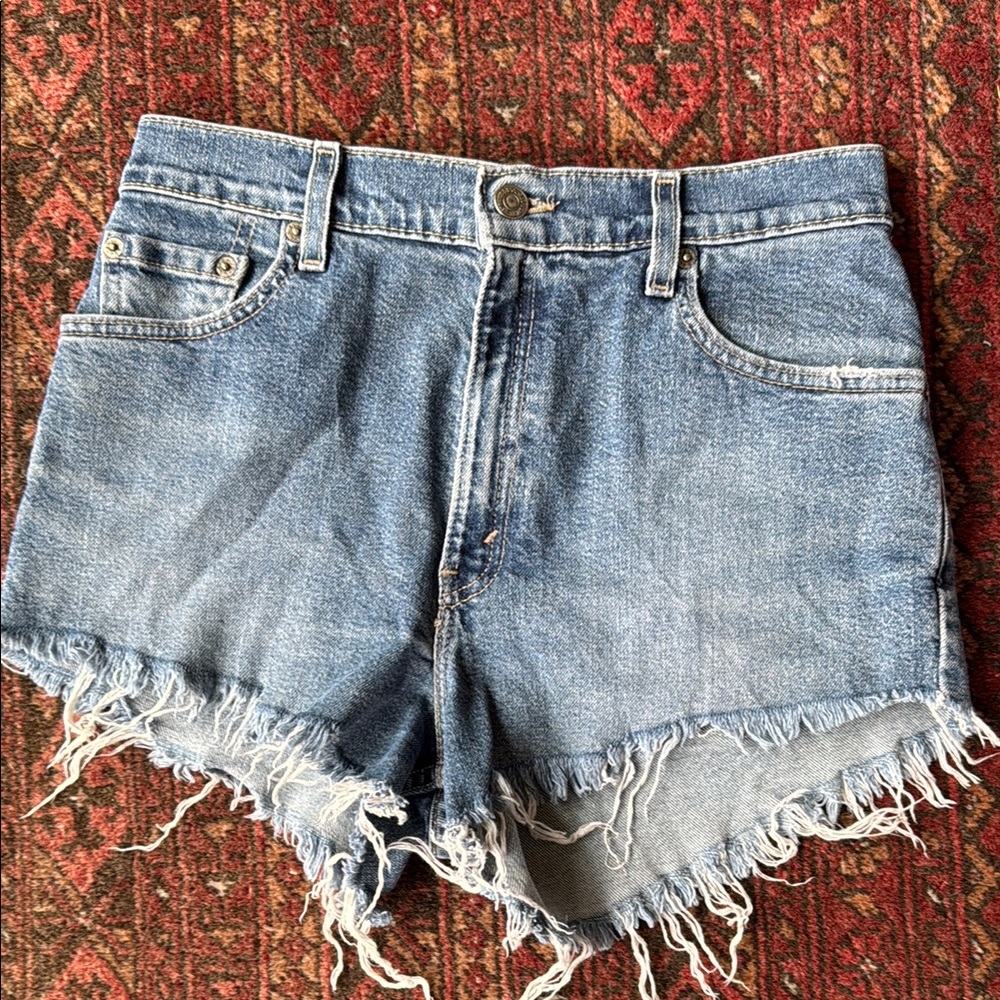 Denim Frayed Hem Vintage  Women's Levi’s Shorts